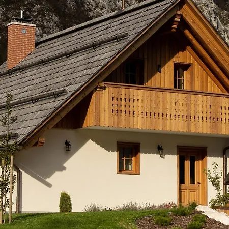 Privillage Stare - & Vila