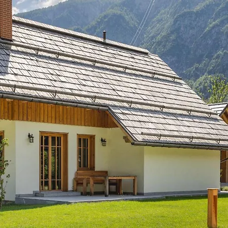 Privillage Stare - & *