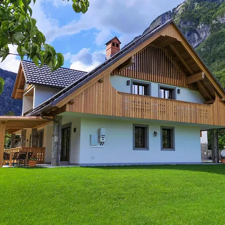 Villa Privillage Stare - & *